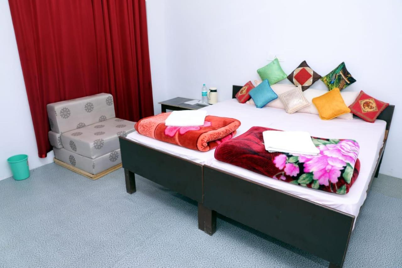 Rigveda Resort Barkot Экстерьер фото